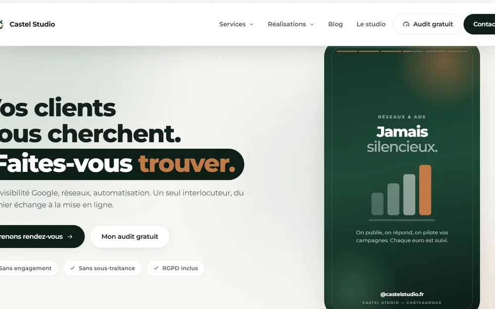 Site Castel Studio : titre Vos clients vous cherchent, faites-vous trouver, sur fond crème, avec une carte verte réseaux et ads à droite.